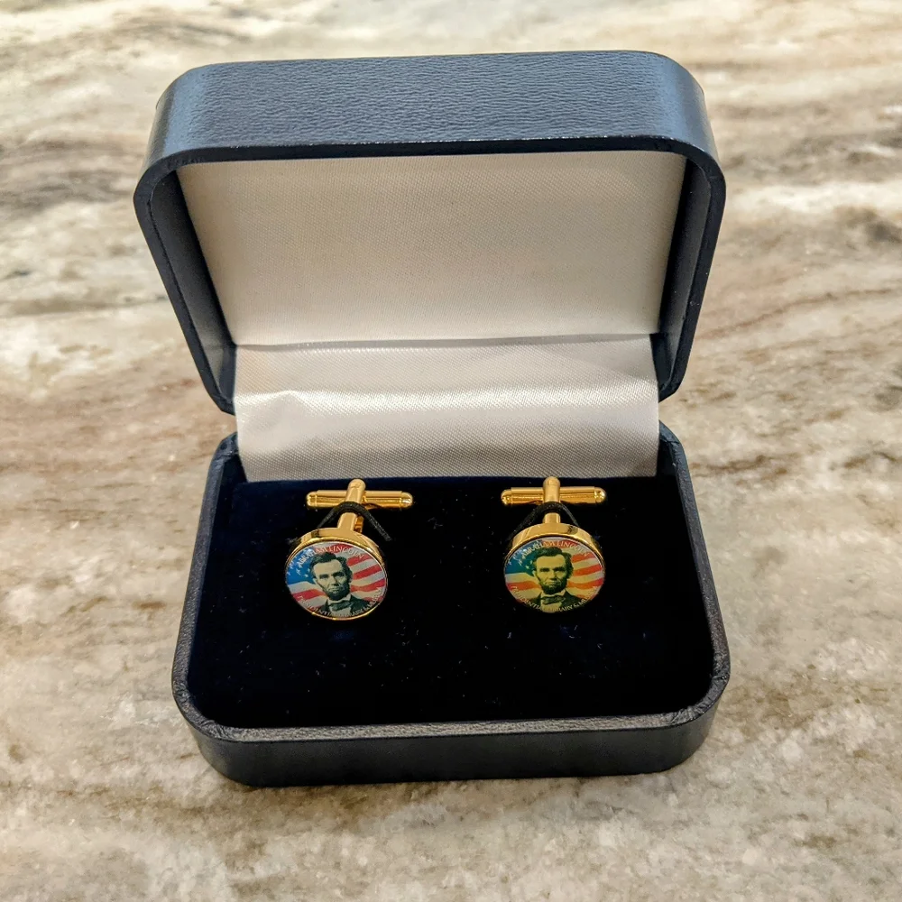 Abraham Lincoln American Flag Collectible Cufflinks w/ Lincoln Signature Box
